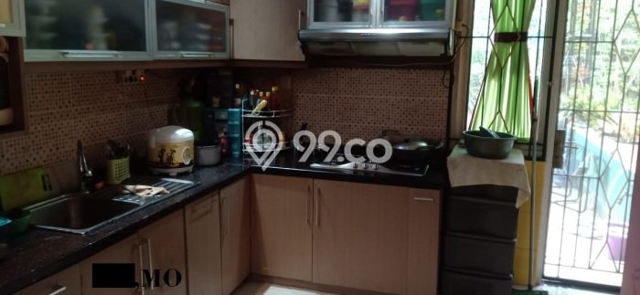 Jual Rumah Eksklusif 4 KT di Kota Wisata, Jakarta Timur Jual Rumah Eksklusif 4 KT di Kota Wisata, Jakarta Timur