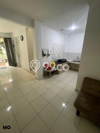Disewakan! Rumah 2 Kamar Tidur &
1 Kamar Mandi di Citra Grand, Jakarta Timur Disewakan! Rumah 2 Kamar Tidur &
1 Kamar Mandi di Citra Grand, Jakarta Timur
