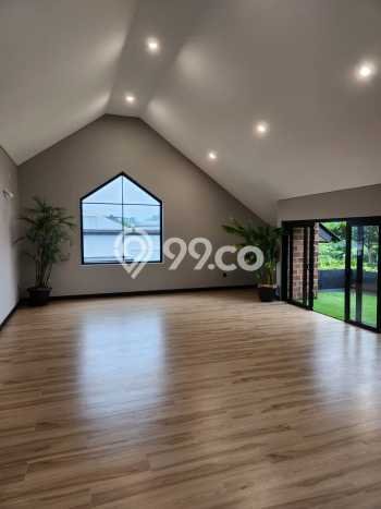 Dijual Rumah Premium dengan Fasilitas Sekitar Komplit di BSD, Tangerang Selatan Dijual Rumah Premium dengan Fasilitas Sekitar Komplit di BSD, Tangerang Selatan