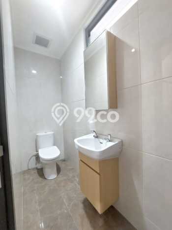 For Sale Hunian Rumah Terawat 4 KT di Sektor 7-Bintaro, Tangerang Selatan For Sale Hunian Rumah Terawat 4 KT di Sektor 7-Bintaro, Tangerang Selatan
