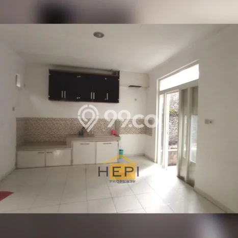 Disewakan! Rumah 2 Kamar Tidur &
1 Kamar Mandi di Puri Anjasmoro, Semarang Disewakan! Rumah 2 Kamar Tidur &
1 Kamar Mandi di Puri Anjasmoro, Semarang