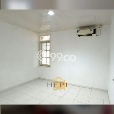 Disewakan! Rumah 2 Kamar Tidur &
1 Kamar Mandi di Puri Anjasmoro, Semarang Disewakan! Rumah 2 Kamar Tidur &
1 Kamar Mandi di Puri Anjasmoro, Semarang