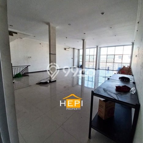 Unit Ruko Disewa Lokasi Tembalang, Semarang Spesifikasi Luas Bangunan 372m2 Unit Ruko Disewa Lokasi Tembalang, Semarang Spesifikasi Luas Bangunan 372m2