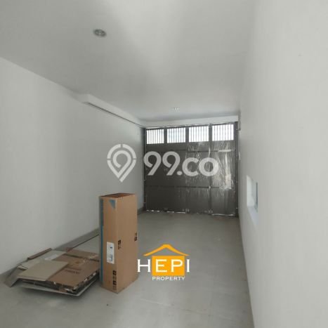 Ready to Use! Premium House LT 220m2 Desain Elegan di Sambiroto Ready to Use! Premium House LT 220m2 Desain Elegan di Sambiroto