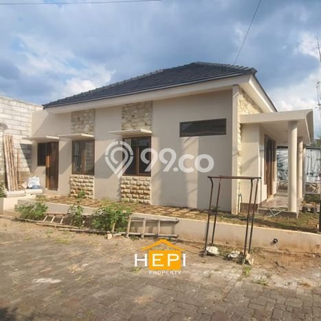 Dijual Rumah Minimalis Bagus Punya 3 KT di Banyumanik Semarang SHM Dijual Rumah Minimalis Bagus Punya 3 KT di Banyumanik Semarang SHM