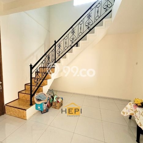 Hunian Cantik Modern Lb 350m2 di Semarang Barat, Semarang Hunian Cantik Modern Lb 350m2 di Semarang Barat, Semarang