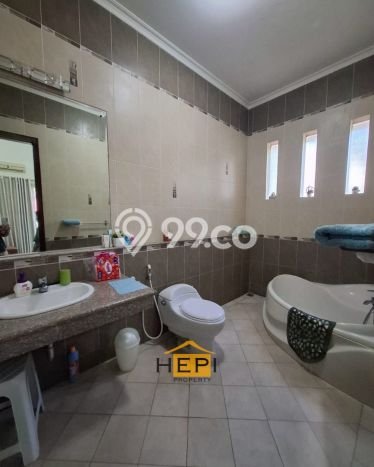 Best Deal Hunian Premium Ideal dan Luas di Semarang Tengah, Semarang Best Deal Hunian Premium Ideal dan Luas di Semarang Tengah, Semarang