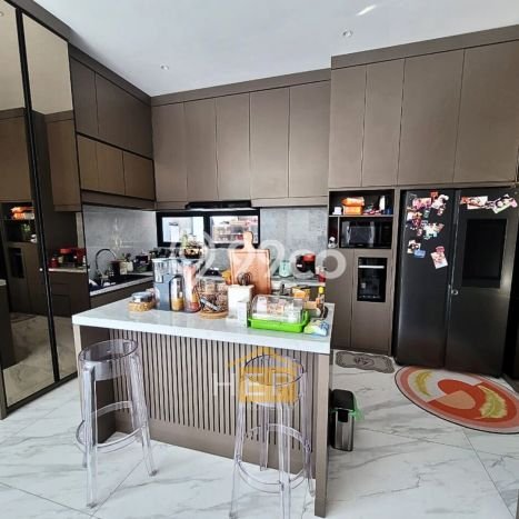 Rumah LT 800m² Newly Built di Lokasi Prestisius BSB City, Semarang Rumah LT 800m² Newly Built di Lokasi Prestisius BSB City, Semarang