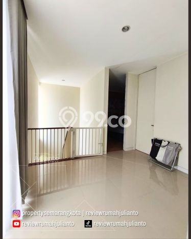 Rumah Elit Modern Tanpa Renovasi di CitraGrand Semarang Rumah Elit Modern Tanpa Renovasi di CitraGrand Semarang