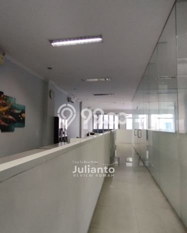Kantor disewakan di Semarang Barat Semarang dengan luas bangunan 700m2 Kantor disewakan di Semarang Barat Semarang dengan luas bangunan 700m2