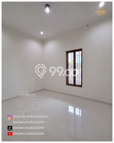 Jual Rumah Favorit Siap Huni LB 168m2 di Semarang Barat, Semarang Jual Rumah Favorit Siap Huni LB 168m2 di Semarang Barat, Semarang