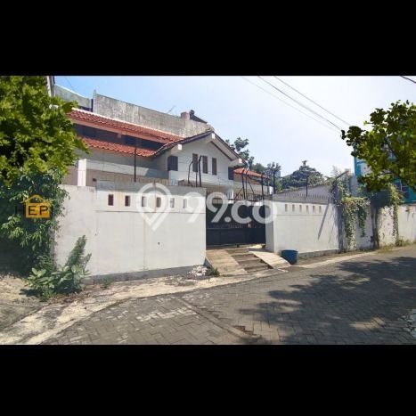 Rumah Kost untuk Dijual di Semarang Tengah dengan 16 KT, 4 KM, Luas 250m2 Rumah Kost untuk Dijual di Semarang Tengah dengan 16 KT, 4 KM, Luas 250m2