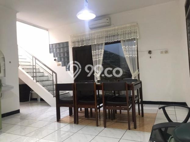 Hunian Mewah Dijual LT 206m2 di Semarang Tengah, Semarang Hunian Mewah Dijual LT 206m2 di Semarang Tengah, Semarang