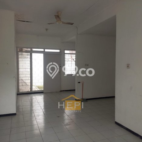 Rumah Modern Cantik 2 KT Siap Huni di Semarang Barat Rumah Modern Cantik 2 KT Siap Huni di Semarang Barat