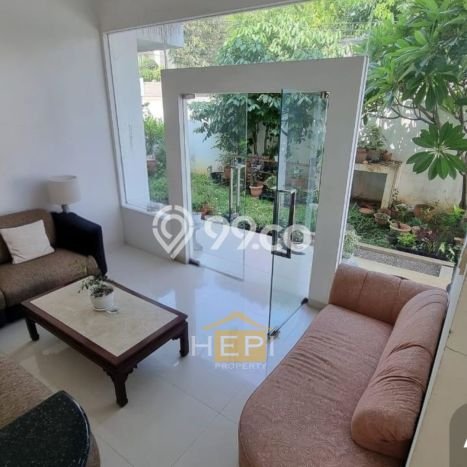 Rumah Lokasi Strategis di Bukit Sari, Semarang, Luas 476m² LB 790m² Rumah Lokasi Strategis di Bukit Sari, Semarang, Luas 476m² LB 790m²
