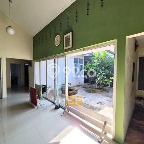 SEGERA MILIKI! Rumah area Semarang Barat, Semarang, LT 460m² LB 175m² SEGERA MILIKI! Rumah area Semarang Barat, Semarang, LT 460m² LB 175m²