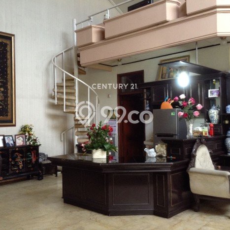 Ready to Use! Premium House LT 605m2 Desain Elegan di Soekarno Hatta Ready to Use! Premium House LT 605m2 Desain Elegan di Soekarno Hatta