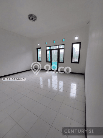 For Rent Ruko Premium Kawasan Taman Kopo Indah, Luas 243m², Lokasi Komersial, Akses Mudah For Rent Ruko Premium Kawasan Taman Kopo Indah, Luas 243m², Lokasi Komersial, Akses Mudah