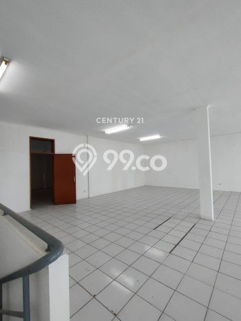 Dijual! Ruko di Sumurbandung Bandung LT 196m2 / LB 300m2 Kawasan Strategis Dijual! Ruko di Sumurbandung Bandung LT 196m2 / LB 300m2 Kawasan Strategis