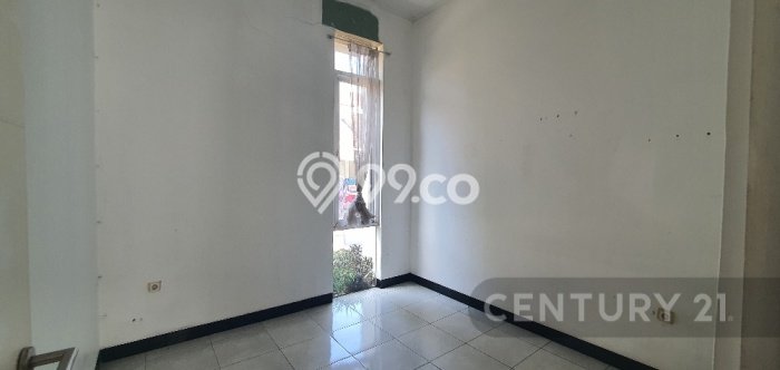 Hunian Impian Keluarga! Rumah Mewah di Taman Kopo Indah, Bandung, LT 153m² LB 100m² Hunian Impian Keluarga! Rumah Mewah di Taman Kopo Indah, Bandung, LT 153m² LB 100m²