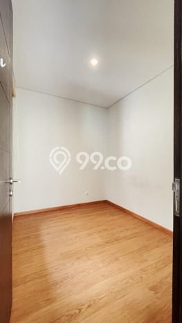 Dijual Hunian Rumah Terawat 3 KT di Meruya, Jakarta Barat Dijual Hunian Rumah Terawat 3 KT di Meruya, Jakarta Barat