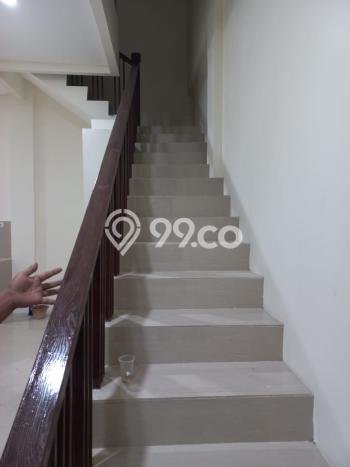 Lokasi strategis! Rumah siap huni disewakan di Kelapa Gading LB 150m2 Lokasi strategis! Rumah siap huni disewakan di Kelapa Gading LB 150m2