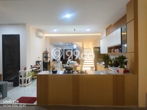 Lokasi terbaik! Rumah siap pakai dikontrakkan di Kelapa Gading LB 400m2 Lokasi terbaik! Rumah siap pakai dikontrakkan di Kelapa Gading LB 400m2