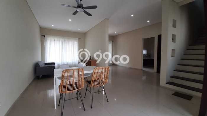 Rumah di Kerobokan, 3 KT, Design Modern, Luas 169m² LB 168m² Rumah di Kerobokan, 3 KT, Design Modern, Luas 169m² LB 168m²