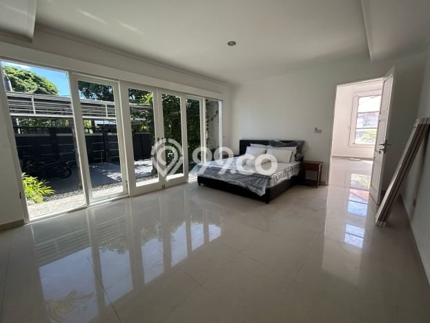 Rumah Terawat di , Denpasar, LT 600m2m² LB 400m2m² HARGA MENARIK! Rumah Terawat di , Denpasar, LT 600m2m² LB 400m2m² HARGA MENARIK!