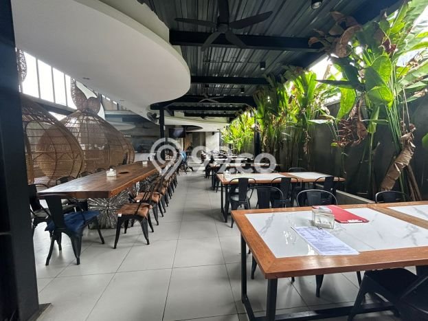 Untuk Dijual! Komersial di Sanur Kaja Denpasar LT 8m2 / LB 609m2 Kawasan Strategis Untuk Dijual! Komersial di Sanur Kaja Denpasar LT 8m2 / LB 609m2 Kawasan Strategis