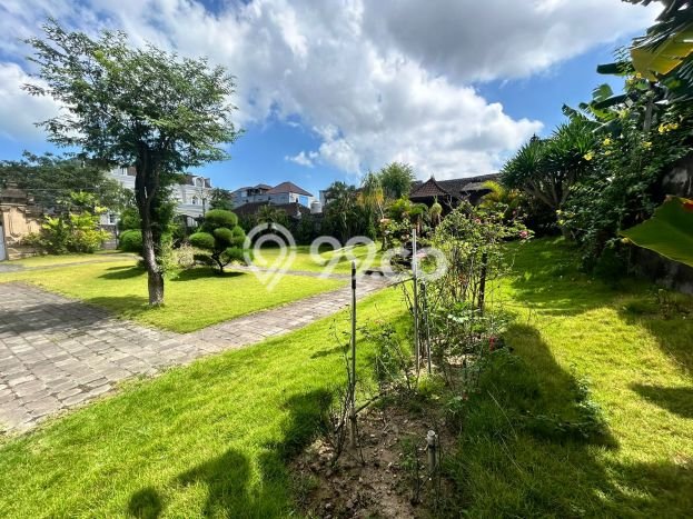 Tanah Disewakan di Kuta, Badung, Luas 1100m2 - Tanah Disewakan di Kuta, Badung, Luas 1100m2 -