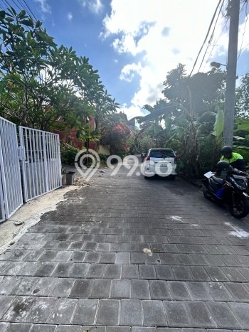 RARE UNIT! Rumah kawasan Jimbaran, 2 KT, View Indah, Luas 90m² Bangunan 80m² RARE UNIT! Rumah kawasan Jimbaran, 2 KT, View Indah, Luas 90m² Bangunan 80m²
