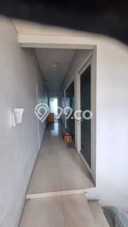 Unit Komersial Disewakan di Jakarta Barat Area Strategis Harga Kompetitif Unit Komersial Disewakan di Jakarta Barat Area Strategis Harga Kompetitif