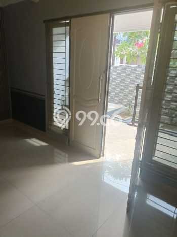 Rumah sewa siap pakai 5 KT di Citra Garden, Jakarta Barat Rumah sewa siap pakai 5 KT di Citra Garden, Jakarta Barat
