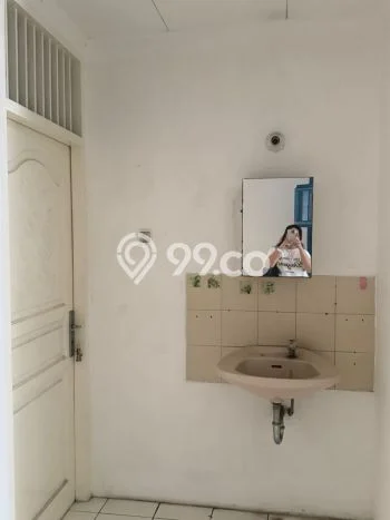 Disewakan Segera Rumah Kondisi Bagus di Area Citra Garden, Jakarta Barat Disewakan Segera Rumah Kondisi Bagus di Area Citra Garden, Jakarta Barat