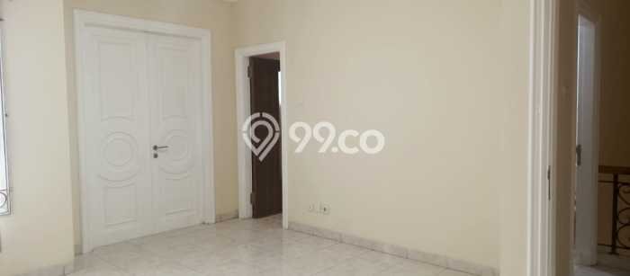 LOKASI PREMIUM! Rumah di , 3 KT, Area Tenang, LT 90m2m² LB 118m2m² LOKASI PREMIUM! Rumah di , 3 KT, Area Tenang, LT 90m2m² LB 118m2m²