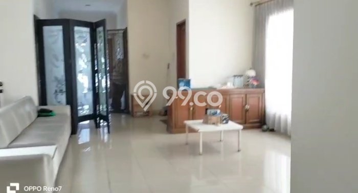 Rumah Disewakan Jakarta Utara LT 175m2 LB 264m2 Area Pluit Rumah Disewakan Jakarta Utara LT 175m2 LB 264m2 Area Pluit
