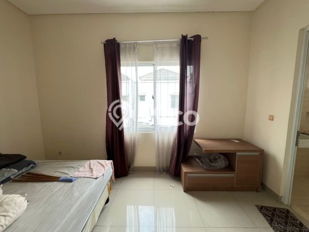 PROPERTI UNGGULAN! Rumah area , 3 KT, Area Elite, LT 144m2m² LB 224m2m² PROPERTI UNGGULAN! Rumah area , 3 KT, Area Elite, LT 144m2m² LB 224m2m²