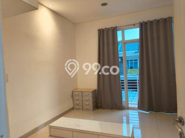 Disewakan! Rumah 2 Kamar Tidur &
1 Kamar Mandi di Green Lake City, Jakarta Barat Disewakan! Rumah 2 Kamar Tidur &
1 Kamar Mandi di Green Lake City, Jakarta Barat