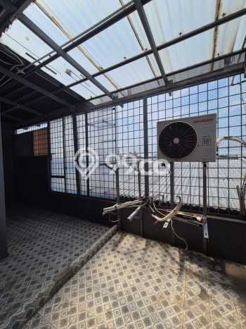 Rumah sewa siap pakai 7 Kamar Tidur di Taman Palem, Jakarta Barat Rumah sewa siap pakai 7 Kamar Tidur di Taman Palem, Jakarta Barat