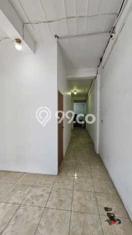 Ruko Area Komersial di , Luas 180m2m², Jalan Utama Ruko Area Komersial di , Luas 180m2m², Jalan Utama