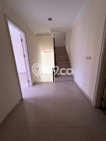 KESEMPATAN TERBAIK! Rumah area , 3 KM, Ready, Luas 250m2m² Bangunan 375m2m² KESEMPATAN TERBAIK! Rumah area , 3 KM, Ready, Luas 250m2m² Bangunan 375m2m²