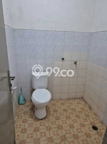 Disewakan! Rumah 3 Kamar Tidur &
3 Kamar Mandi di Taman Palem, Jakarta Barat Disewakan! Rumah 3 Kamar Tidur &
3 Kamar Mandi di Taman Palem, Jakarta Barat