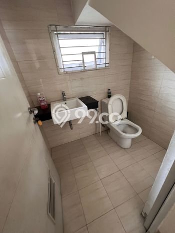 PROPERTI UNGGULAN! Rumah area , 3 KT, Area Elite, LT 144m2m² LB 224m2m² PROPERTI UNGGULAN! Rumah area , 3 KT, Area Elite, LT 144m2m² LB 224m2m²