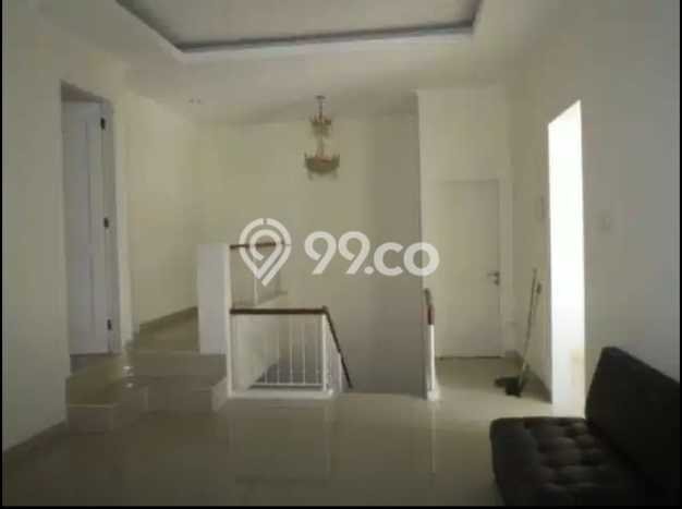 Rumah Modern 6 Kamar LT 180m2 di Legenda Wisata Rumah Modern 6 Kamar LT 180m2 di Legenda Wisata