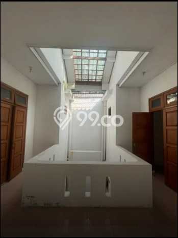 Dijual Rumah Luas Megah Dengan View Eksklusif di Raffles Hills, Jakarta Timur Dijual Rumah Luas Megah Dengan View Eksklusif di Raffles Hills, Jakarta Timur