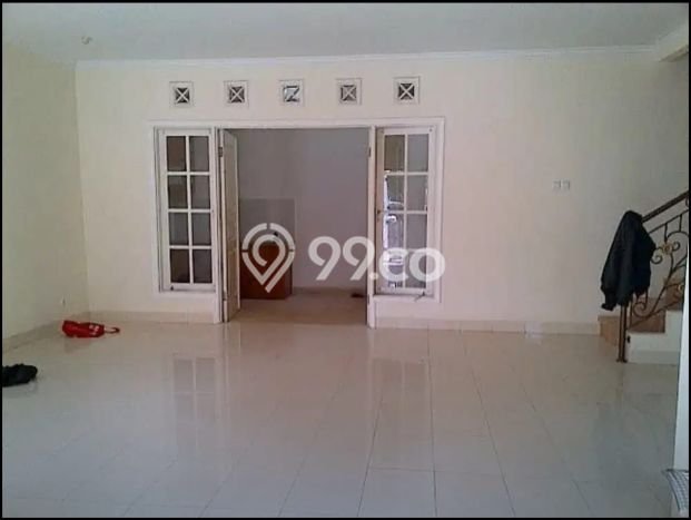 Jual Rumah Eksklusif 4 KT di Raffles Hills, Jakarta Timur Jual Rumah Eksklusif 4 KT di Raffles Hills, Jakarta Timur