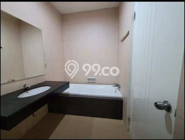 Rumah Luxury Modern Tanpa Renovasi di Raffles Hills Jakarta Timur Rumah Luxury Modern Tanpa Renovasi di Raffles Hills Jakarta Timur
