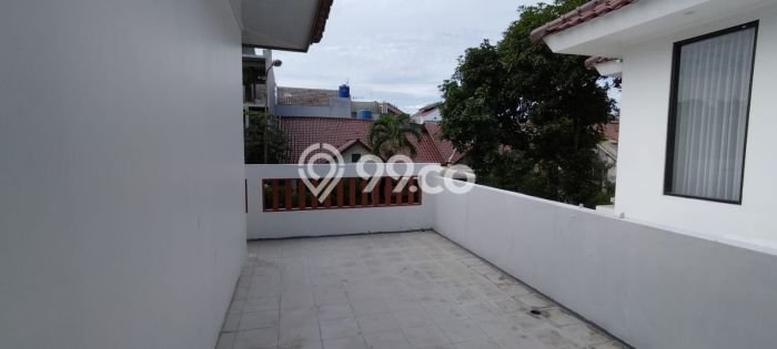 Hunian Super Mewah dengan Akses Paling Strategis di Raffles Hills, Jakarta Timur Hunian Super Mewah dengan Akses Paling Strategis di Raffles Hills, Jakarta Timur