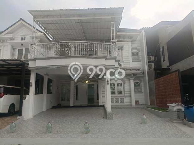 Rumah Elit LB 275m2 Siap Pakai Desain Elegan di Kota Wisata, Bogor Rumah Elit LB 275m2 Siap Pakai Desain Elegan di Kota Wisata, Bogor